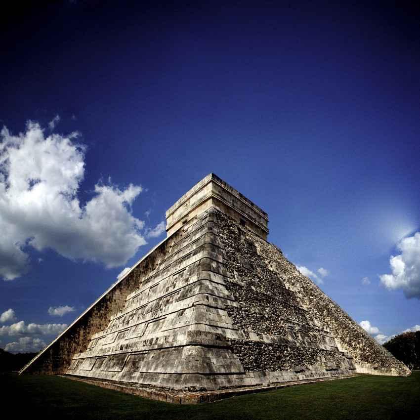 The largest pyramid at Chichen Itza named El Castillo