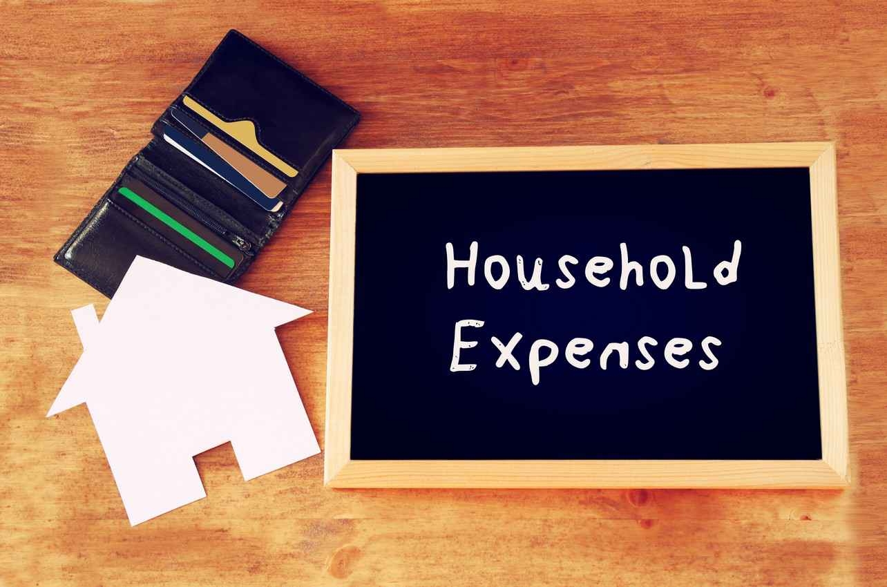 A household expenses graphic.