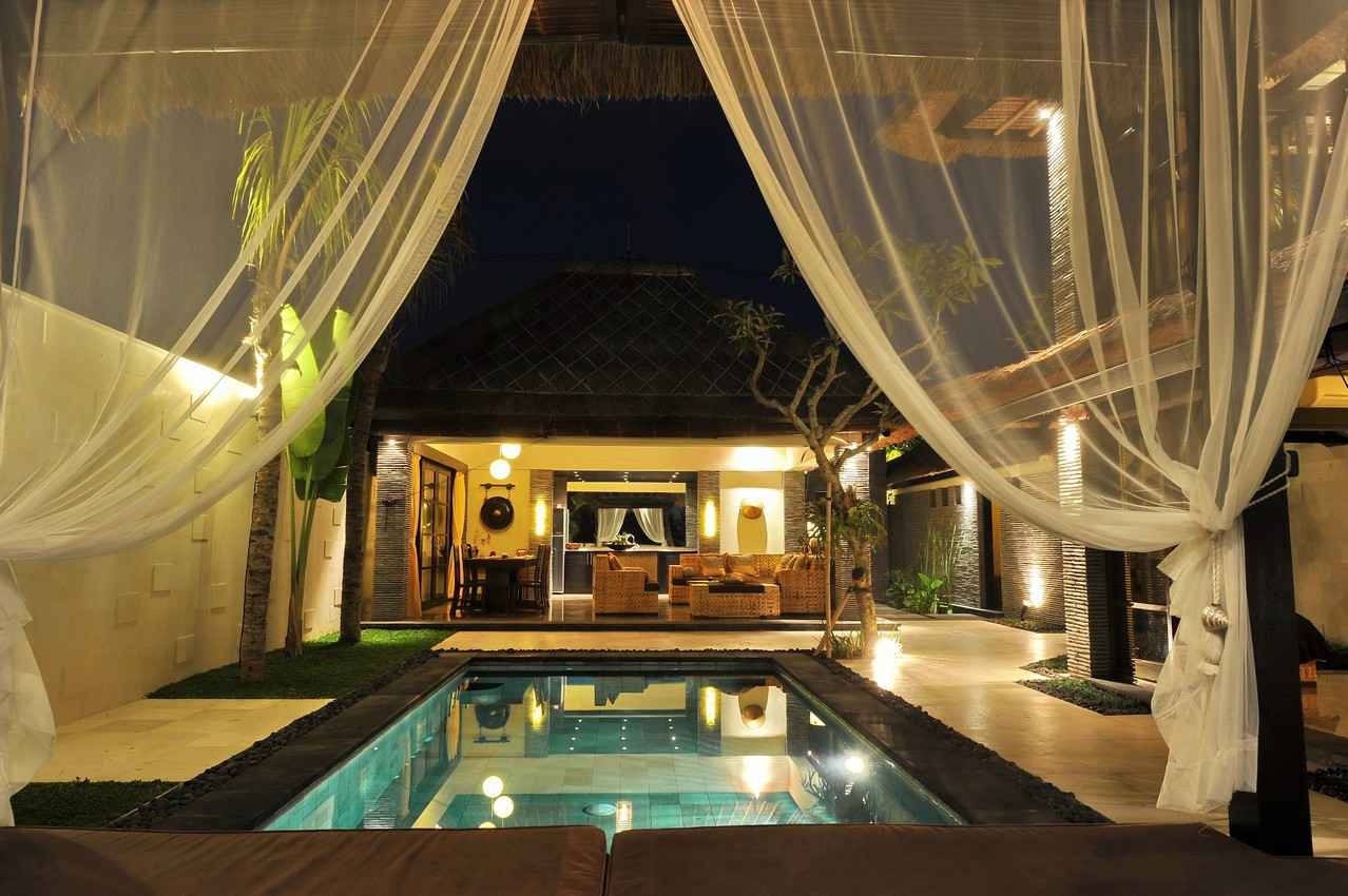 A wedding resort suite with a private pool.