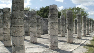 Rows and rows of columns at the Chichen Itza ruins.